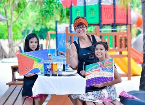 Anantara Kihavah Maldives Villas Invites Guests To Paint In Paradise With Renowned Resident Artist