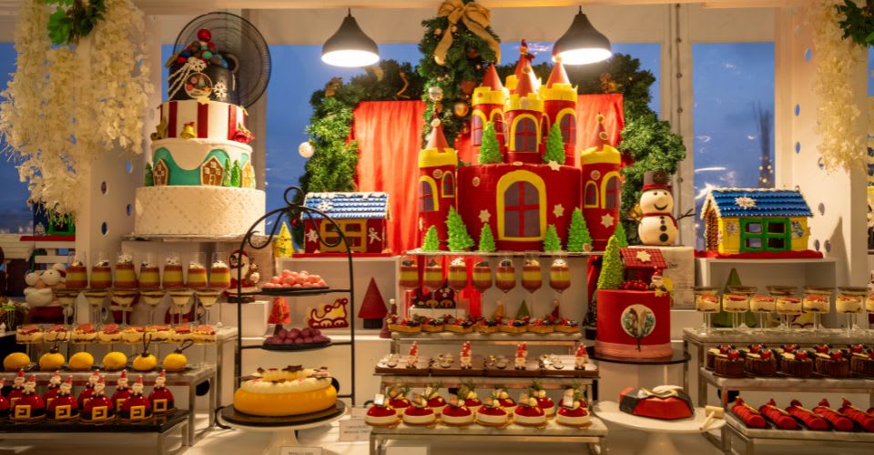 Christmas eve gala dinner in the Maldives at Anantara Dhigu Maldives Resort