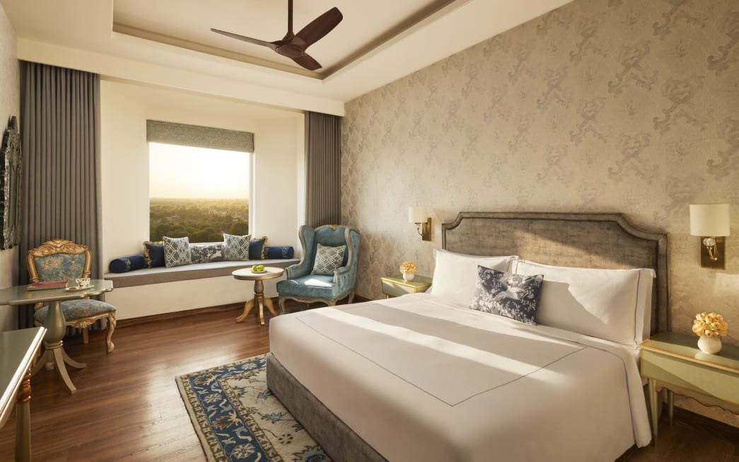 Premier Room with view in frame