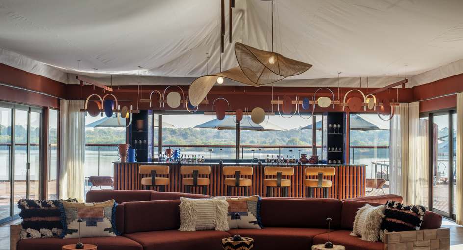 Anantara_Tented_Camp_Kafue_River_Main_Bar