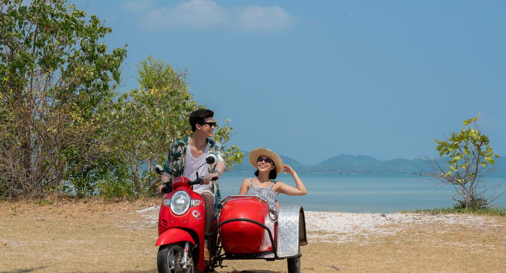 side car village tour