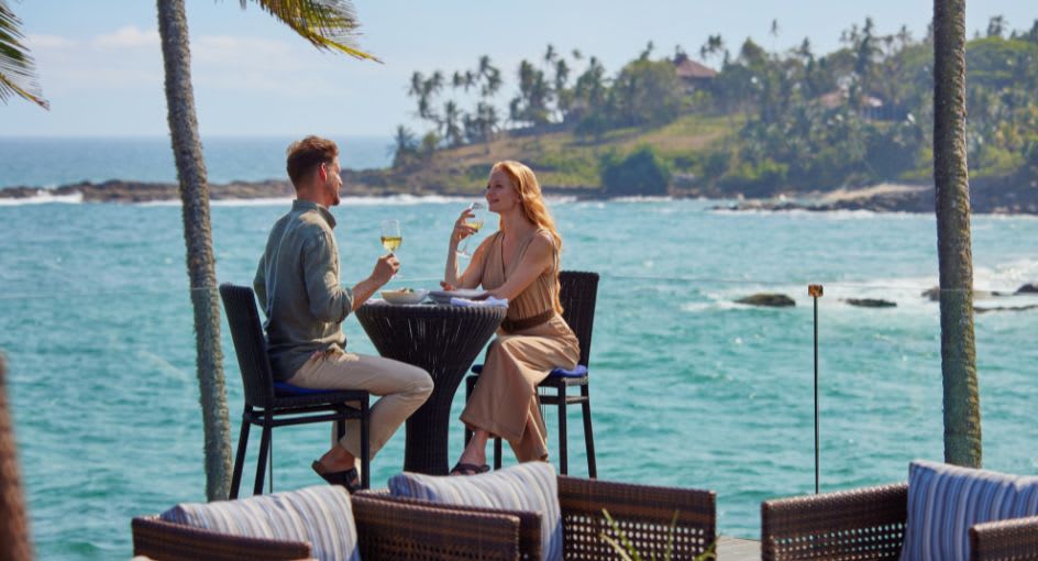 Dining_Il_Mare_944_510_Main_Image