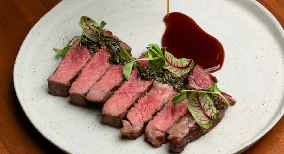 Anantara_Ubud_Bali_Resort_Steak_Wine_Indulge