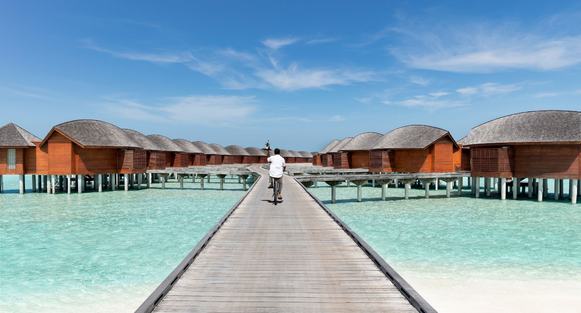 Overwater bridge at Anantara Dhigu Maldives Resort