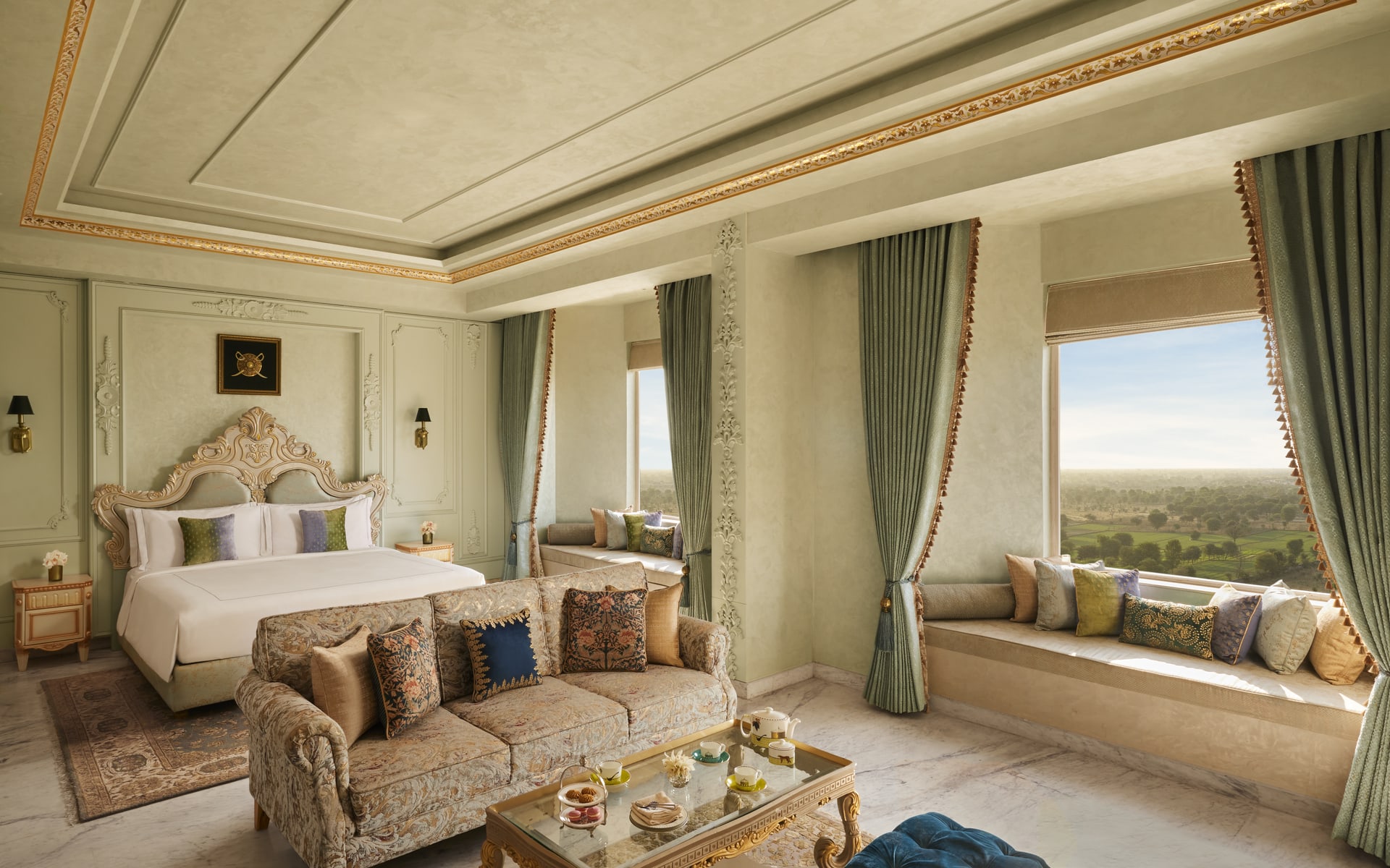 Anantara Jewel Bagh Presidential Suite second bedroom