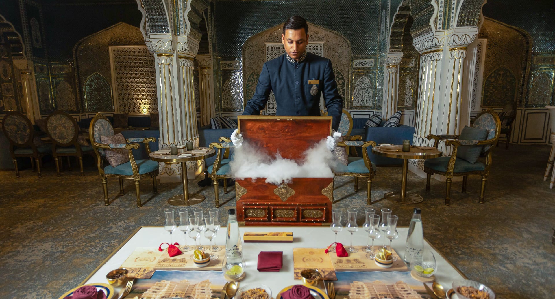 Anantara_Jewel_Bagh_Jaipur_Hotel_Dining_Sheesh_Mahal