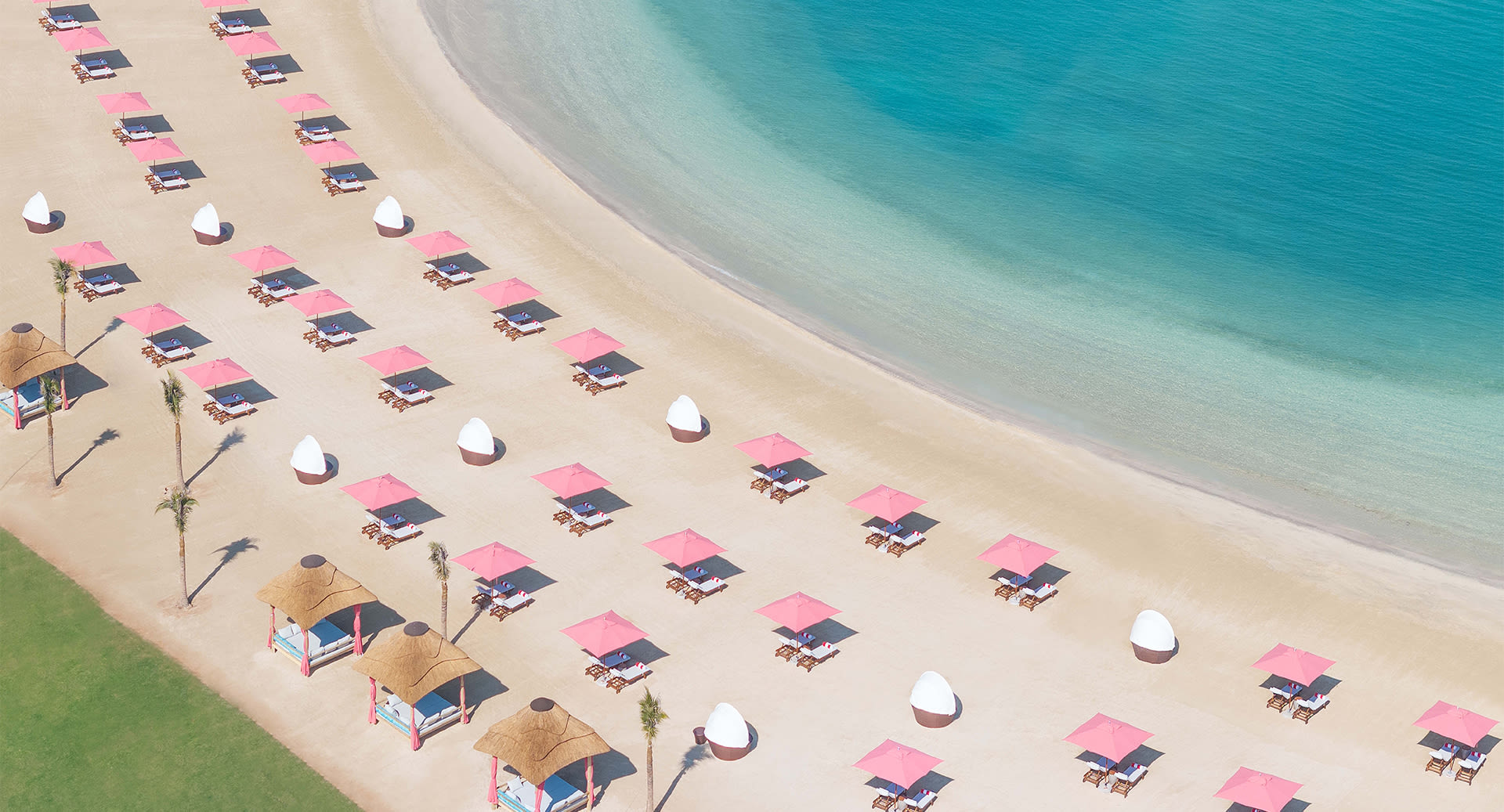 Anantara-Mina-Ras-Al-Khaimah-Resort-Beach