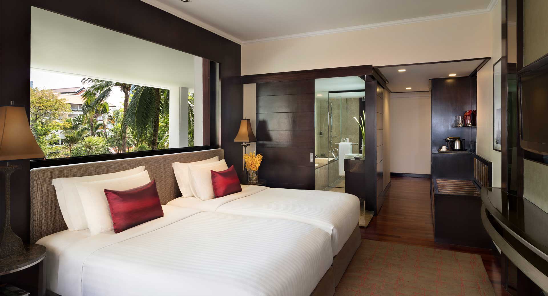 Anantara Riverside Bangkok Resort