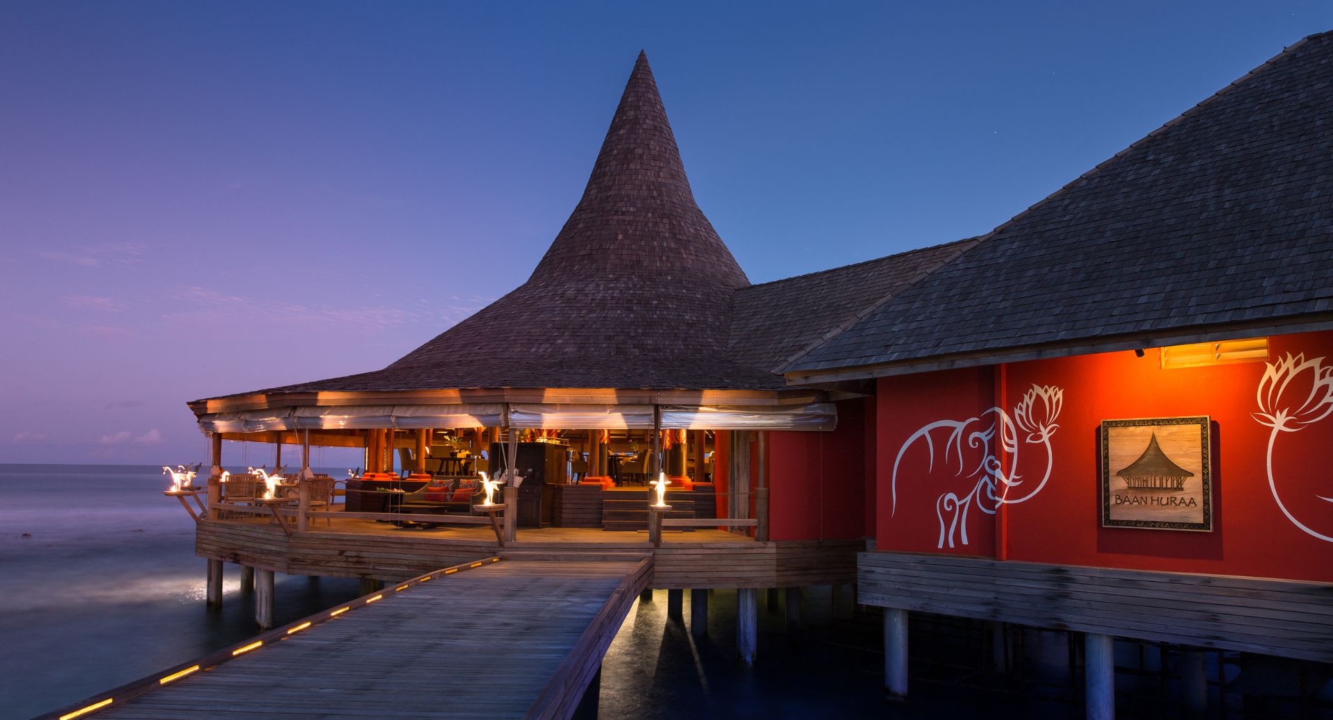 Bann Huraa, Thai restaurant at Anantara Veli Maldives Resort