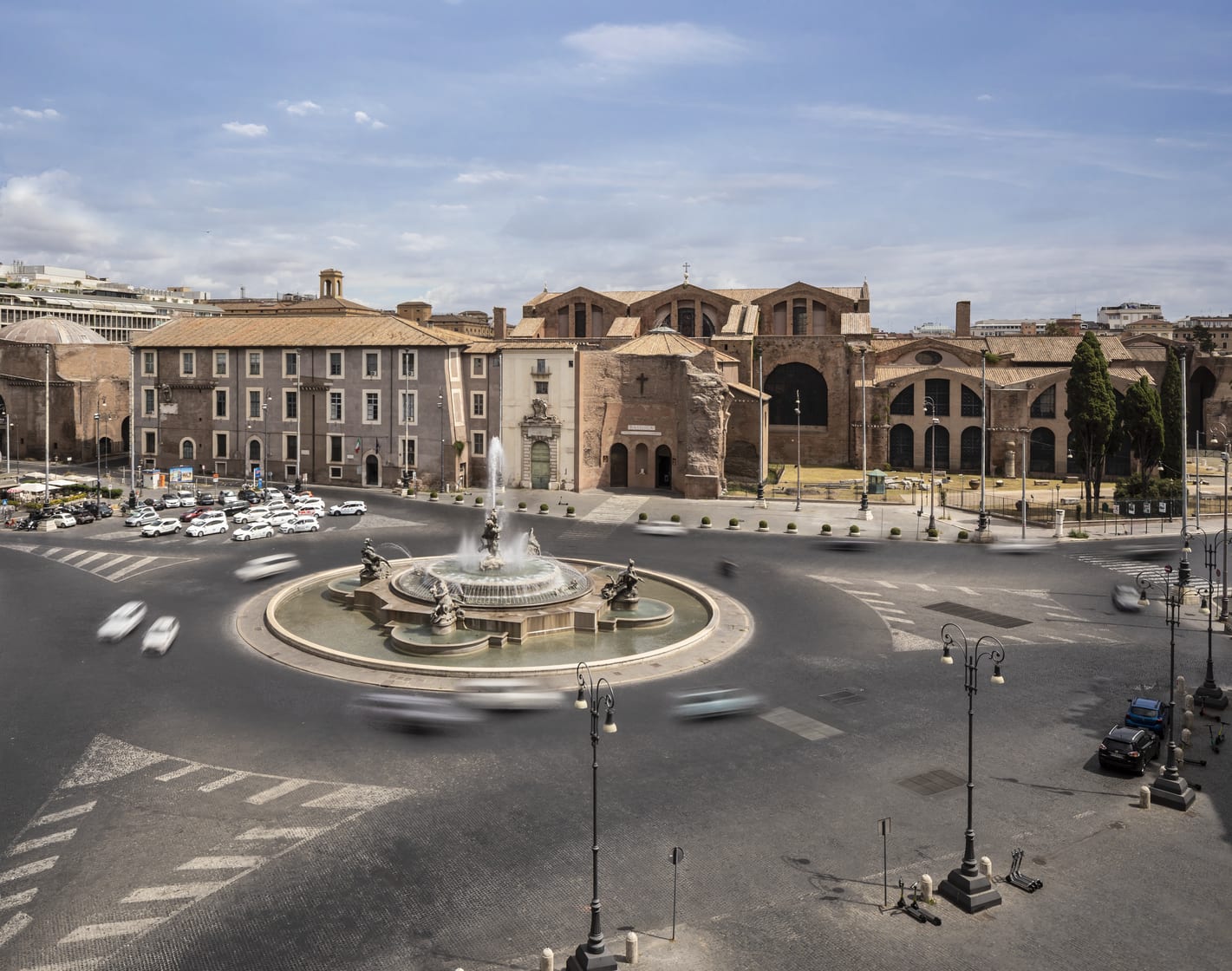 Piazza della Repubblica in front of Anantara Palazzo Naiadi Rome Hotel