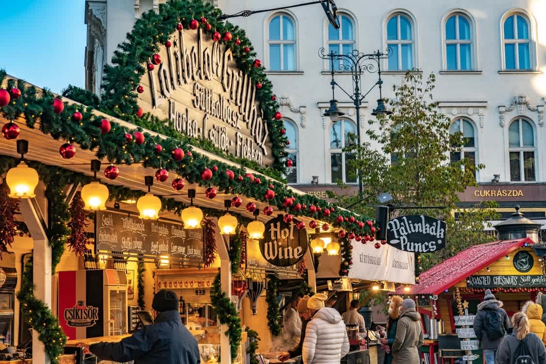 Budapest's Christmas Market in Vörösmarty Square