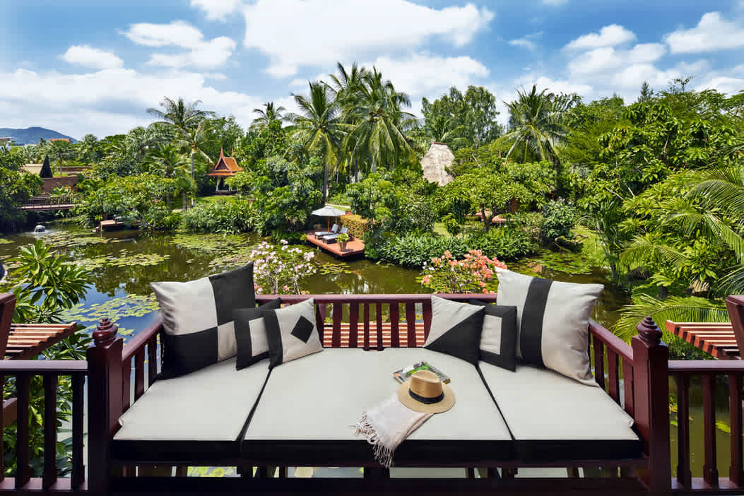 Anantara Hua Hin Resort offers a blend of traditional elegance as part of the royal family favourite holiday retreat 