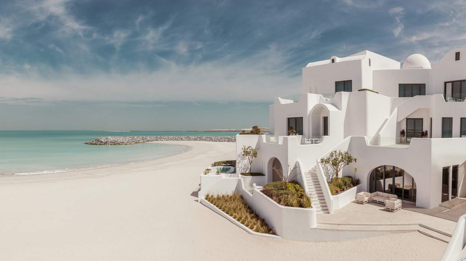 Anantara Santorini Abu Dhabi Retreat sits on the water’s edge of Ghantoot