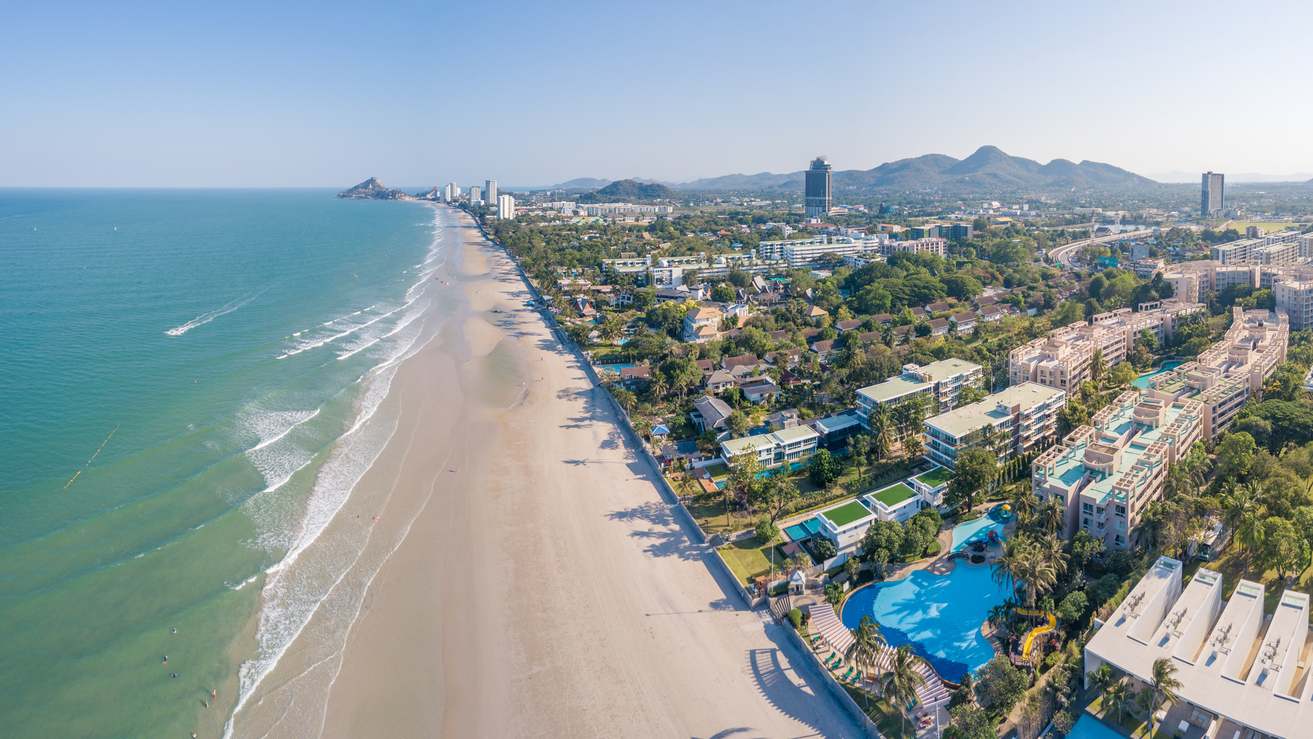 Hua Hin as warm-weather holiday destinations for families