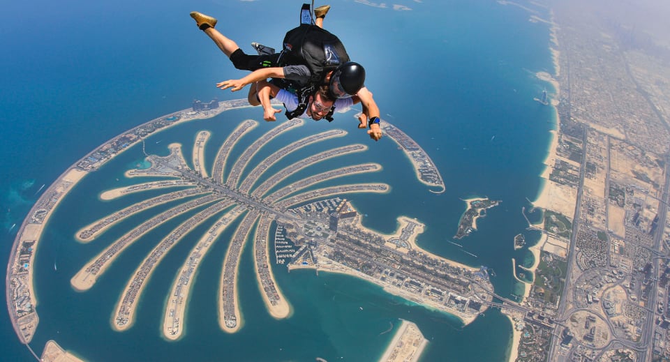 Skydiving in Dubai