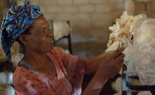 Royal Livingstone by Anantara Empowers Women and Supports Sustainable Farming in Zambia