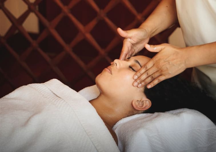 Spa Facial Massage