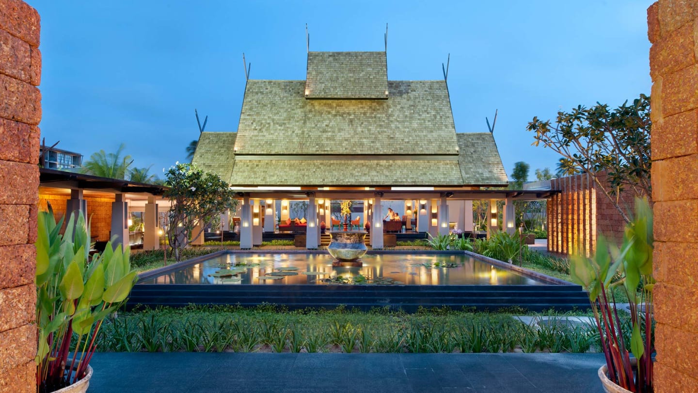 https://assets.anantara.com/image/upload/q_auto,f_auto/media/minor/anantara/images/mai-khao-serviced-suites/property/anantara_mai_khao_phuket_serviced_suite_homepage_desktop_1920x1080.jpg