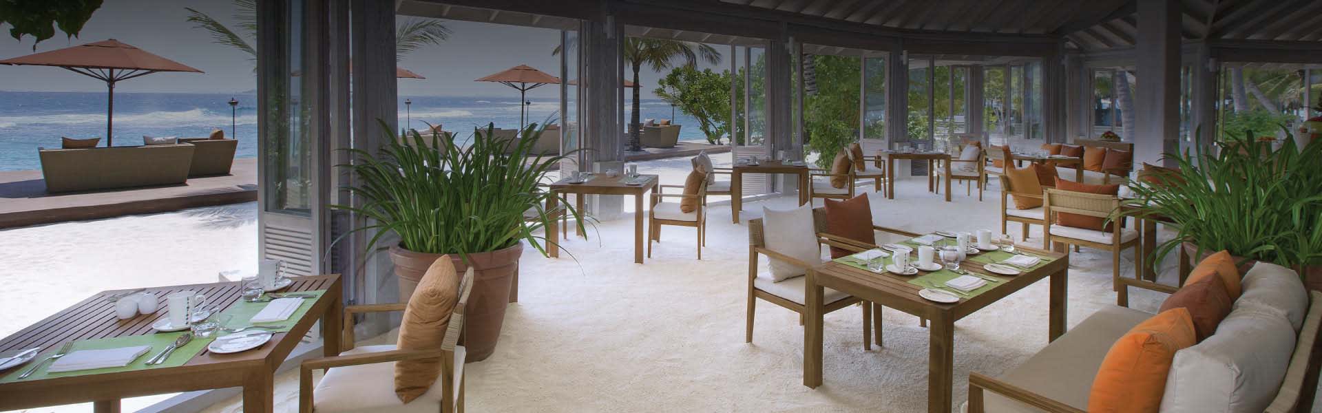 73 Degree Restaurant at Anantara Dhigu Family Resort