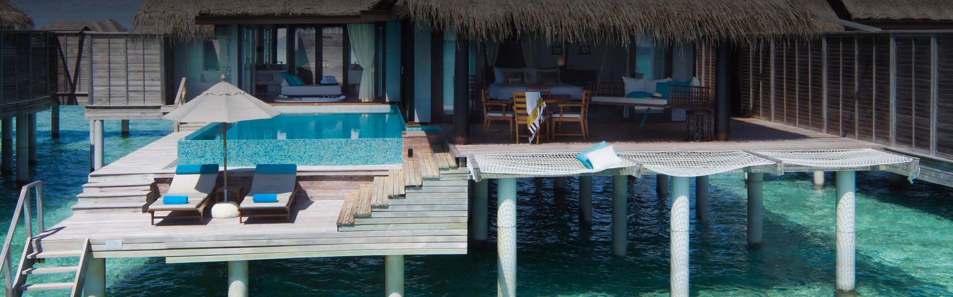 Villas sur pilotis aux Maldives Villas sur pilotis avec piscine à Anantara Kihavah