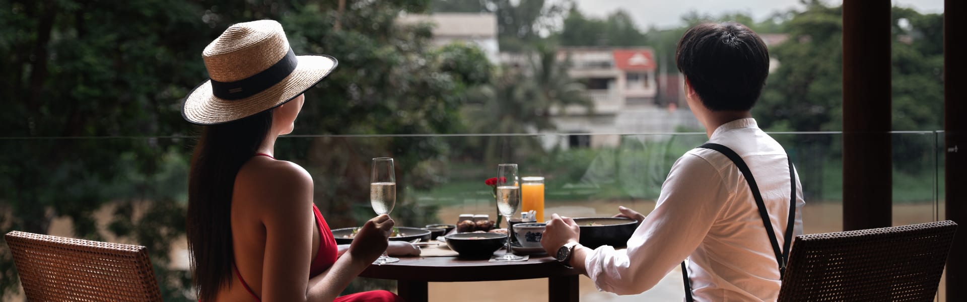 Chiang Mai Dining | In-Room Dining at Anantara Chiang Mai Resort