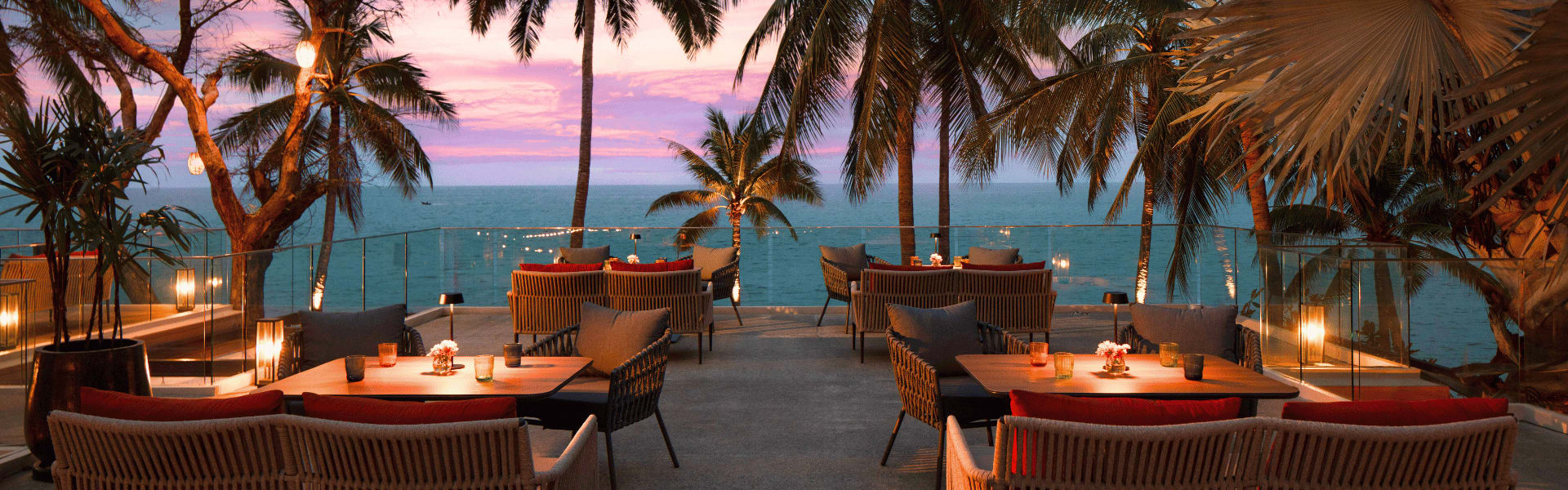 アンドレ・ボンジボー リトグラフ「テラスの眺め」 ホアヒン・シーフード・レストラン|アナンタラ・ホアヒン・リゾートの