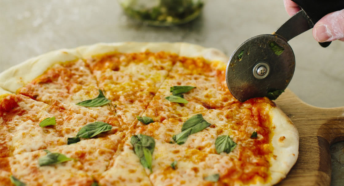 Pizza at Anantara Kihavah Luxury Resort