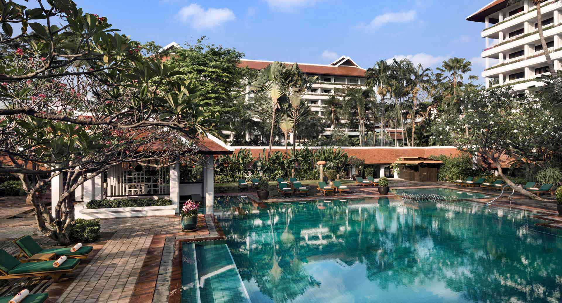 anantara bangkok riverside resort spa