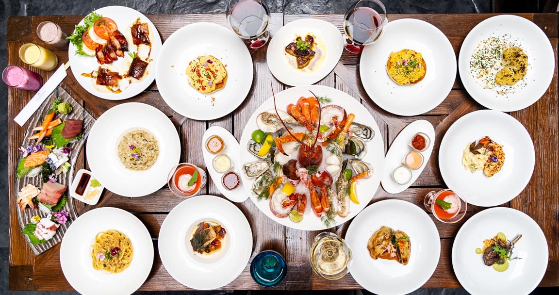 Bangkok's Best Sunday Brunch | Sunday Brunch at Anantara Siam Bangkok Hotel
