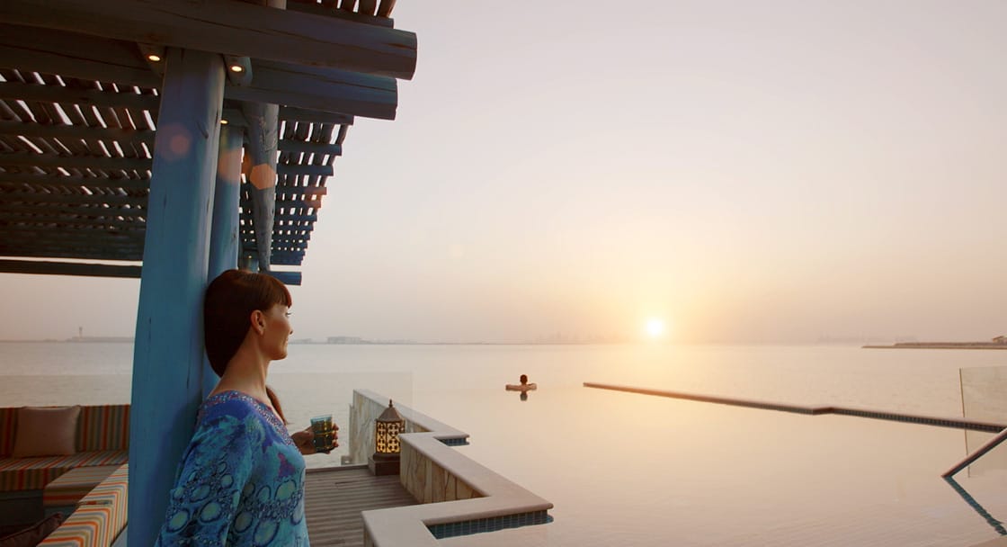 Five Star Hotels In Doha Over Water Villas At Banana