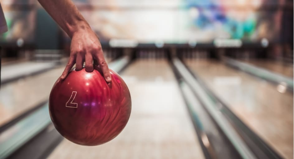 Bowling Gang Offers Banana Island Resort Doha