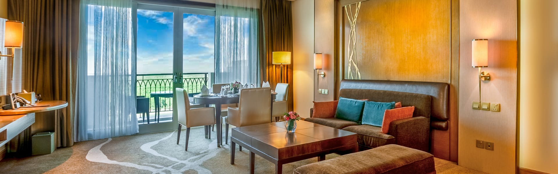 5-star Rooms & Suites | Andaz Capital Gate Abu Dhabi