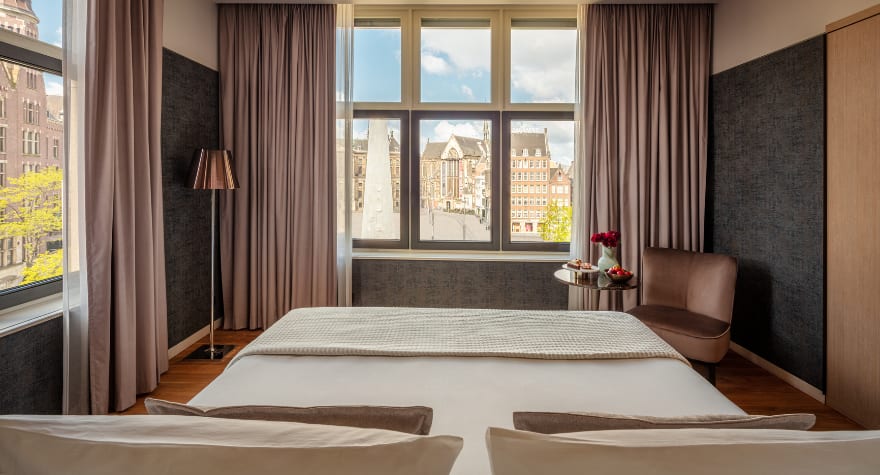 Executive Dam View Room