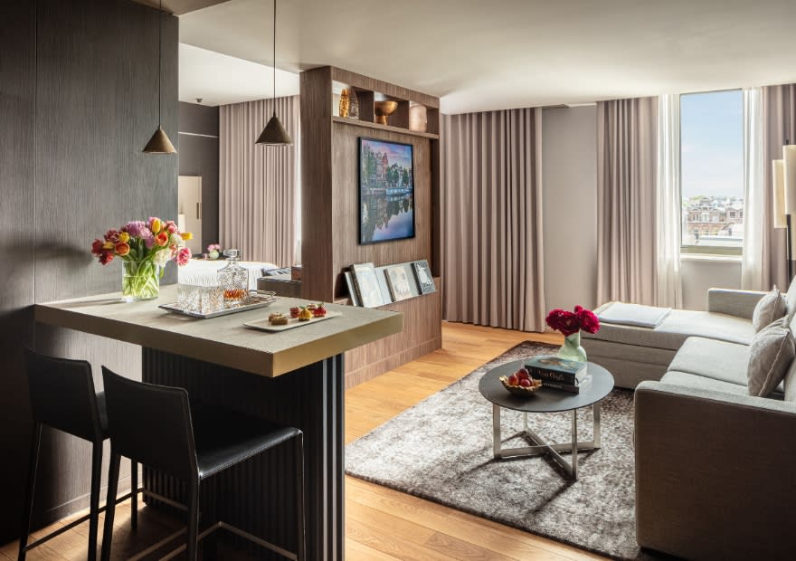 Suite